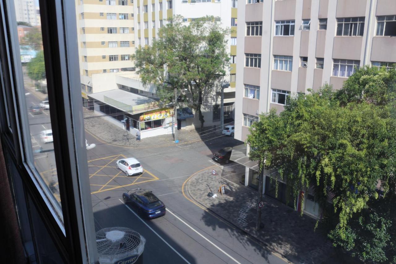 Apartamento Central Proximo A Rodoviaria E Faculdades Curitiba Exteriör bild