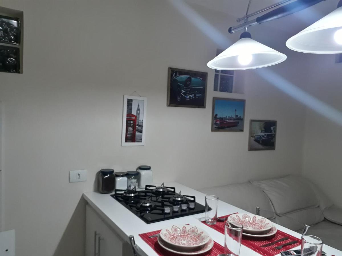 Apartamento Central Proximo A Rodoviaria E Faculdades Curitiba Exteriör bild