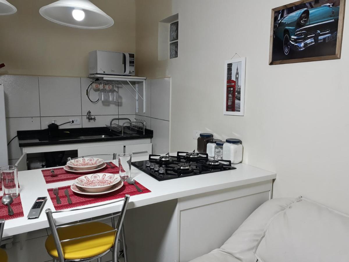 Apartamento Central Proximo A Rodoviaria E Faculdades Curitiba Exteriör bild